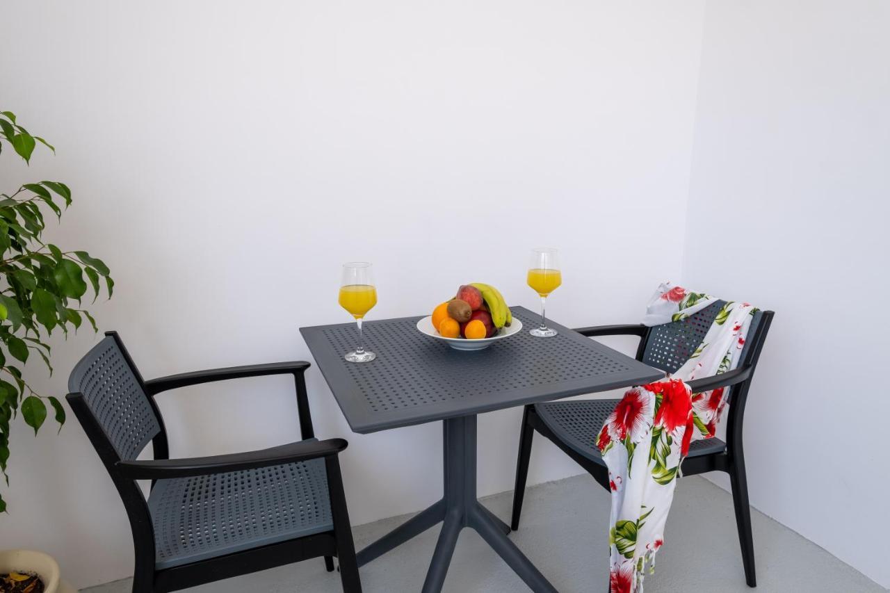 Sand Gem - Beach Apartments Perivolos  Exterior foto